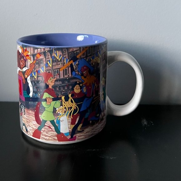 Vintage 1990s Disney Store Hunchback Of Notre Dame Scene Tea Coffee Mug - Picture 4 of 6